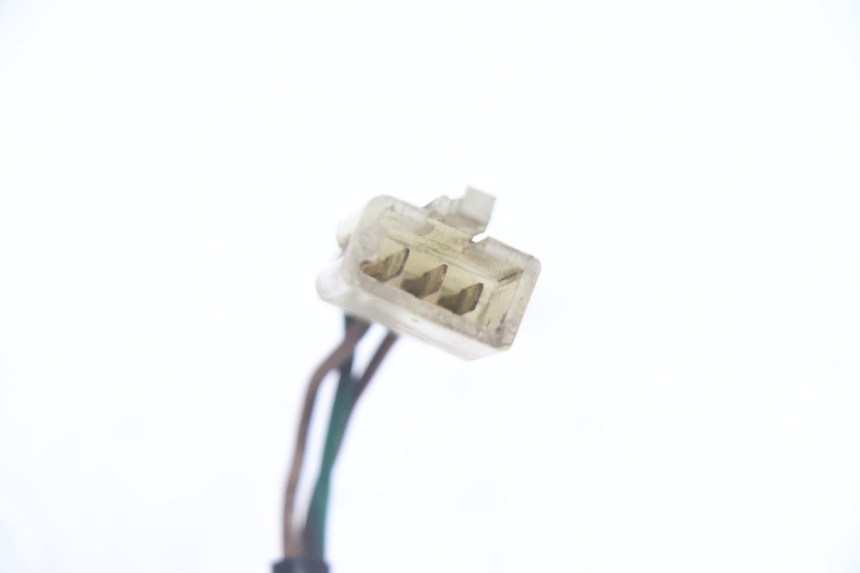 photo de HAZARD SWITCH YAMAHA FJR 1300 (2001 - 2005) - Technical close-up