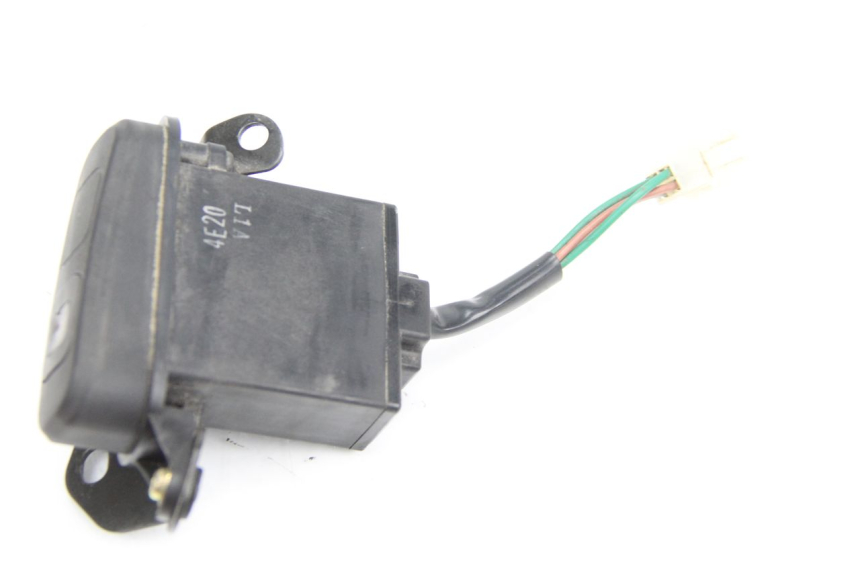 photo de HAZARD SWITCH SYM GTS EFI ABS 125 (2012 - 2016) - Zoom on usage condition