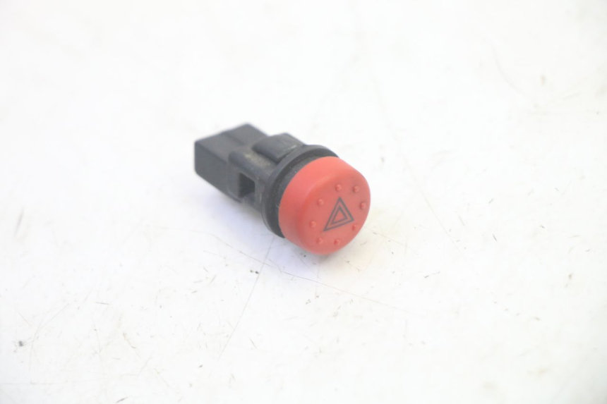 photo de TURN SIGNAL SWITCH PIAGGIO MP3 LT 400 (2007 - 2012) - Component detail