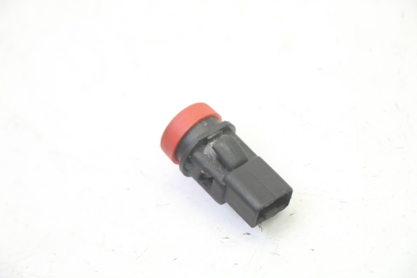 photo de TURN SIGNAL SWITCH PIAGGIO MP3 RL 250 (2006 - 2010) - Zoom on usage condition