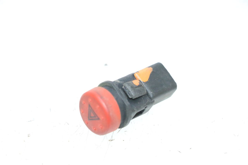 photo de TURN SIGNAL SWITCH PIAGGIO MP3 RL 250 (2006 - 2010) - Zoom on usage condition