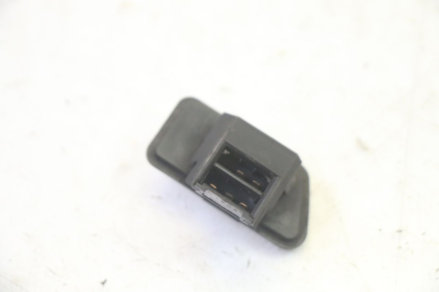photo de TURN SIGNAL SWITCH YAMAHA X-MAX XMAX 250 (2006 - 2009) - Alternative perspective