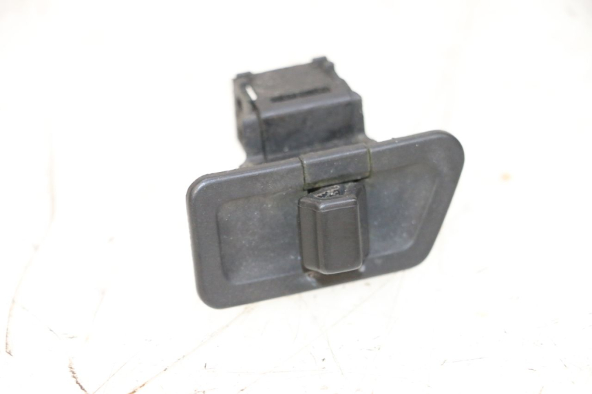 photo de TURN SIGNAL SWITCH YAMAHA XMAX X-MAX 125 (2006 - 2009) - Component detail