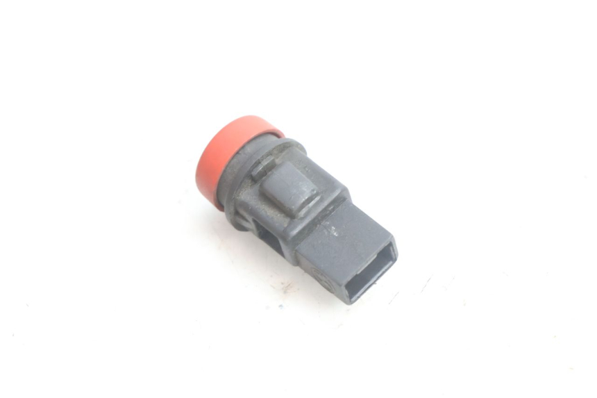 photo de HAZARD SWITCH PIAGGIO X9 AMALFI 180 (2000 - 2003) - Component detail