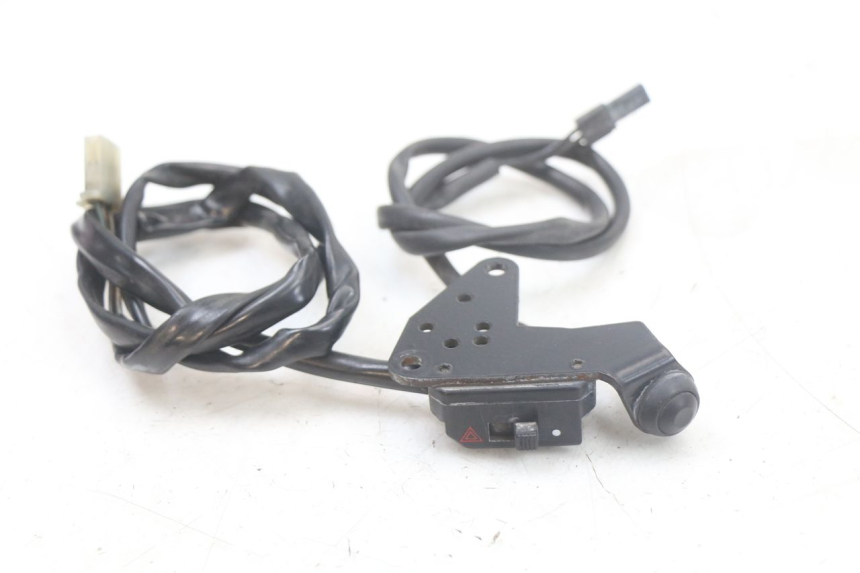 photo de HAZARD SWITCH YAMAHA FJR ABS 1300 (2006 - 2012) - Main view