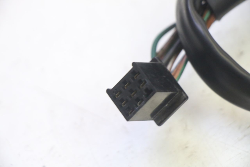 photo de LEFT SWITCH QUADRO 4 4D 350 (2015 - 2018) - Fixing points details