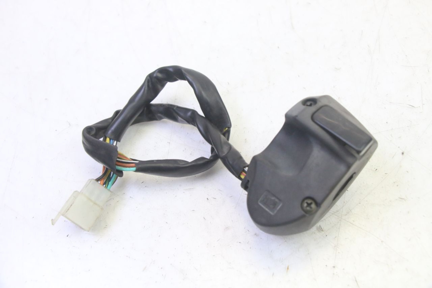 photo de LEFT SWITCH ADIVA AD3 300 (2014 - 2020) - Alternative perspective