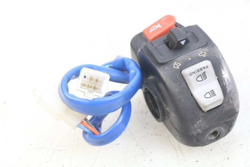 photo de LEFT HANDLEBAR SWITCH KYMCO AGILITY 16+ 4T 50 (2018 - 2023) - Component detail