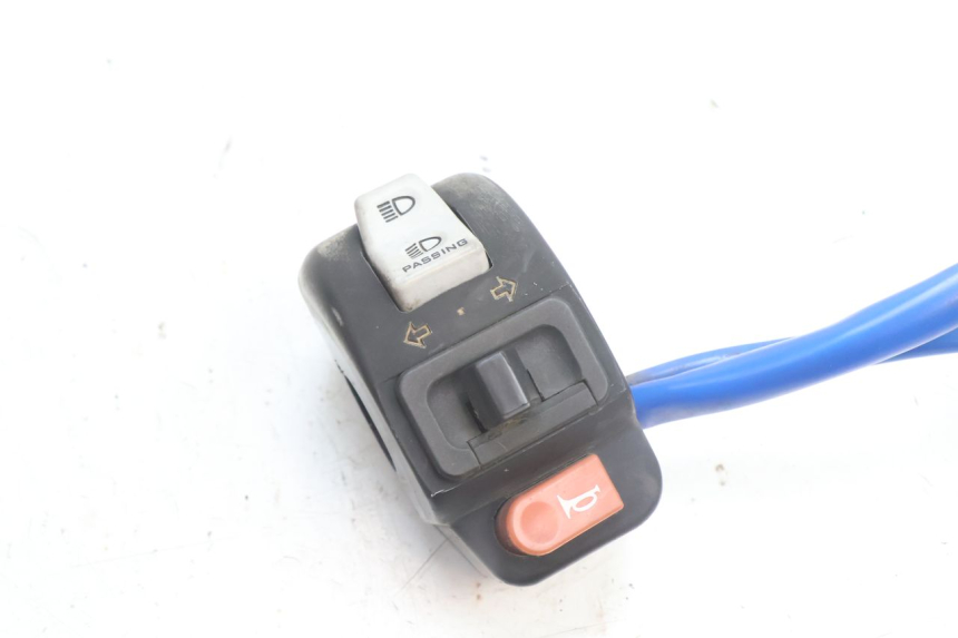 photo de LEFT HANDLEBAR SWITCH KYMCO AGILITY 16+ 4T 50 (2018 - 2023) - Component detail