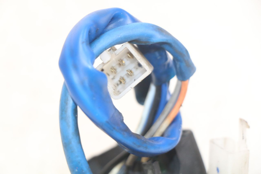 photo de LEFT HANDLEBAR SWITCH KYMCO AGILITY 4T 50 (2005 - 2018) - Alternative perspective