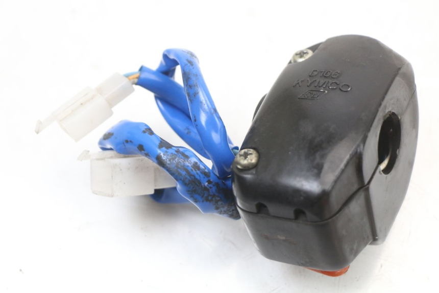 photo de LEFT HANDLEBAR SWITCH KYMCO AGILITY 4T 50 (2005 - 2018) - Technical close-up
