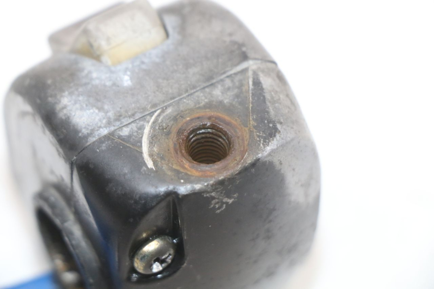 photo de LEFT HANDLEBAR SWITCH KYMCO AGILITY 4T 50 (2005 - 2018) - Technical close-up