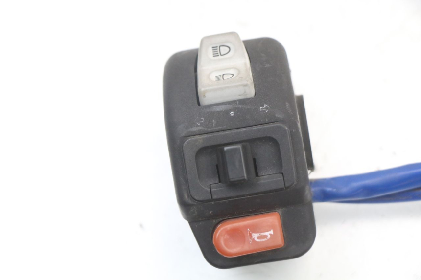 photo de LEFT HANDLEBAR SWITCH KYMCO AGILITY 4T 50 (2005 - 2018) - Component detail