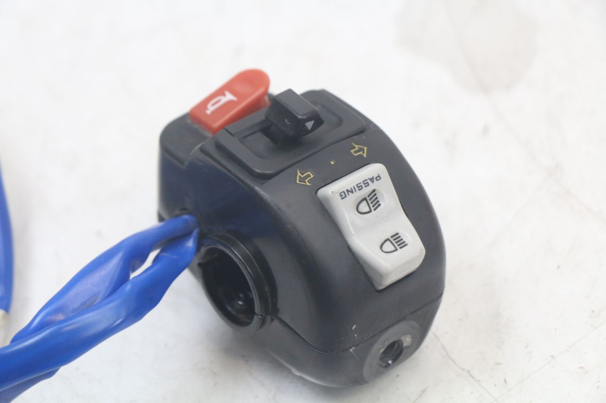 photo de LEFT HANDLEBAR SWITCH KYMCO AGILITY 4T 50 (2018 - 2022) - Alternative perspective