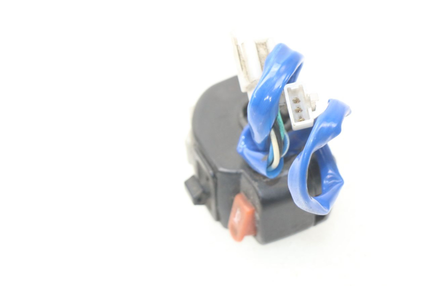 photo de LEFT HANDLEBAR SWITCH KYMCO AGILITY CITY 2T 50 (2008 - 2016) - Alternative perspective