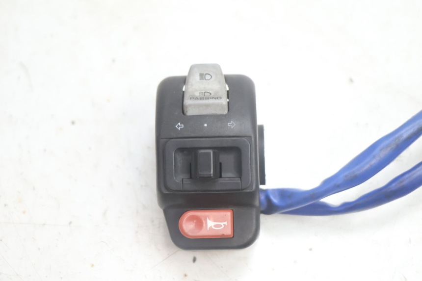 photo de LEFT HANDLEBAR SWITCH KYMCO AGILITY CITY 2T 50 (2008 - 2016) - Component detail
