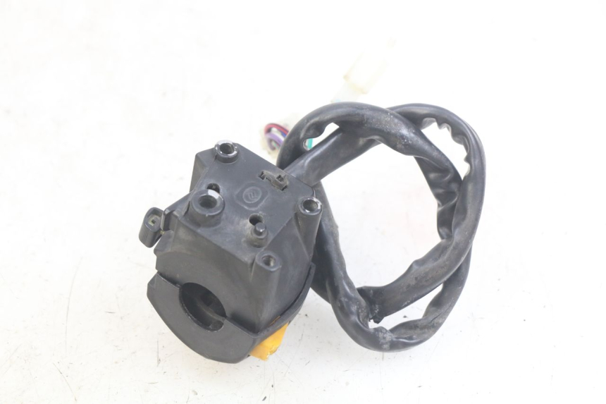 photo de LEFT HANDLEBAR SWITCH NECO ALEXONE 125 (2017 - 2024) - Alternative perspective