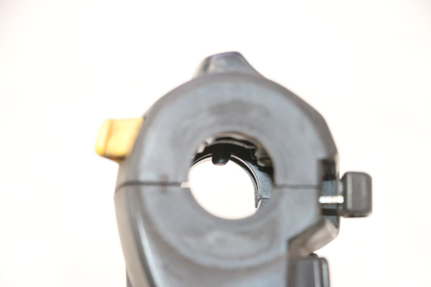 photo de LEFT HANDLEBAR SWITCH SUZUKI BURGMAN 125 (2007 - 2014) - Component detail