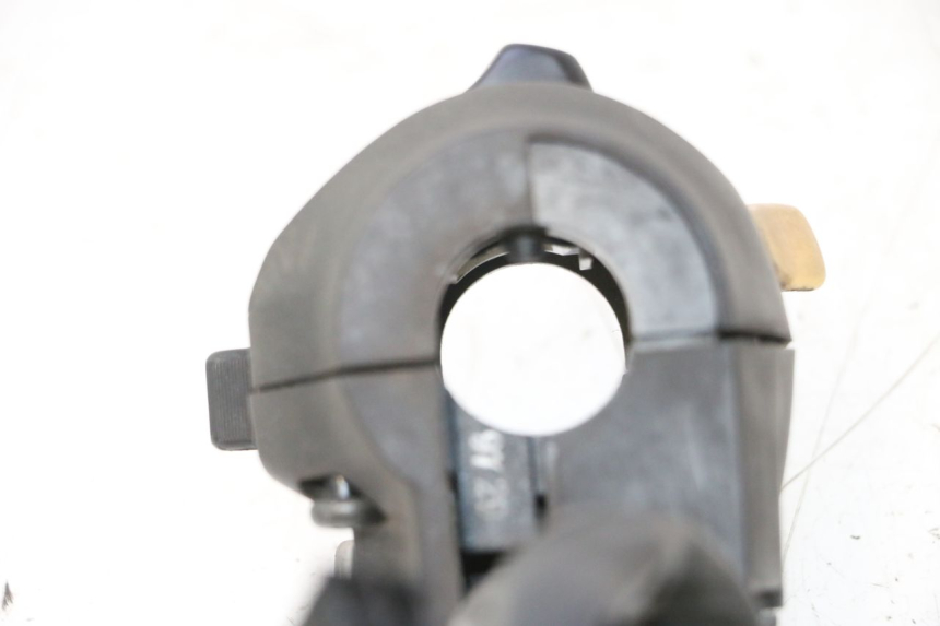 photo de LEFT HANDLEBAR SWITCH SUZUKI BURGMAN 125 (2007 - 2014) - Technical close-up