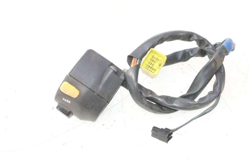 photo de LEFT HANDLEBAR SWITCH SUZUKI BURGMAN 125 (2007 - 2014) - Fixing points details