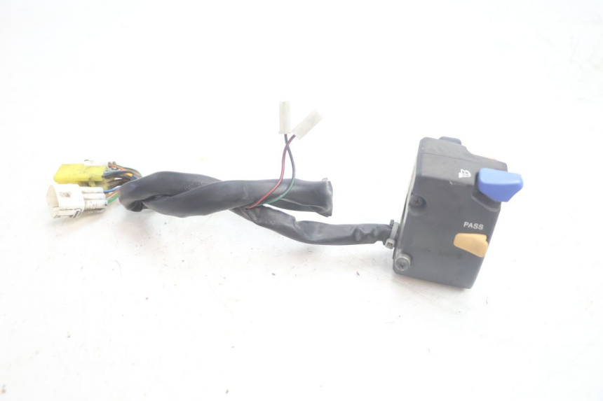 photo de LEFT SWITCH SUZUKI BURGMAN EXECUTIVE ABS 650 (2006 - 2012) - Alternative perspective
