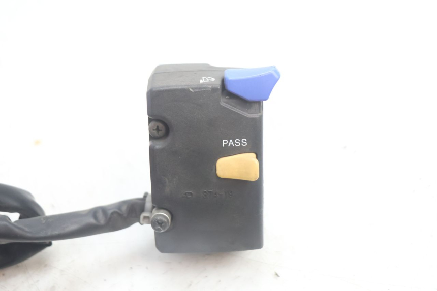 photo de LEFT SWITCH SUZUKI BURGMAN EXECUTIVE ABS 650 (2006 - 2012) - Technical close-up