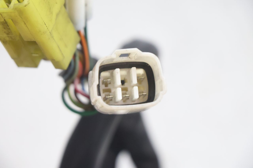 photo de LEFT SWITCH SUZUKI BURGMAN EXECUTIVE ABS 650 (2006 - 2012) - Distinctive features