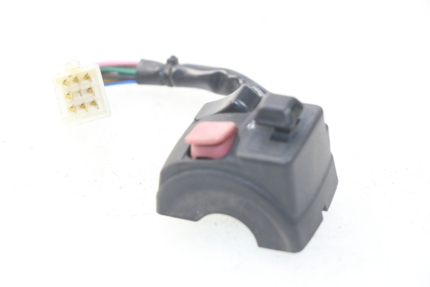 photo de LEFT SWITCH YAMAHA BW'S 50 (2004 - 2017) - Alternative perspective