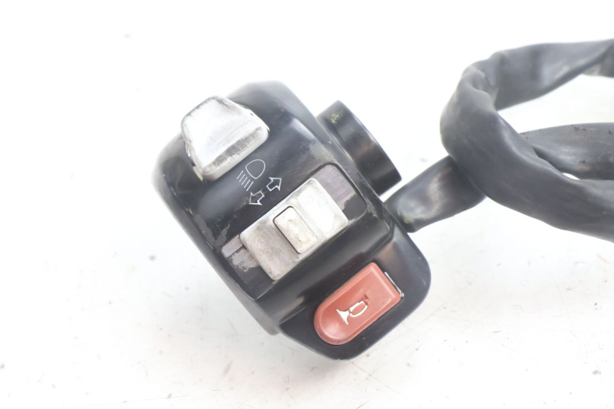 photo de LEFT HANDLEBAR SWITCH YAMAHA BW'S BWS 125 (2010 - 2013) - Component detail