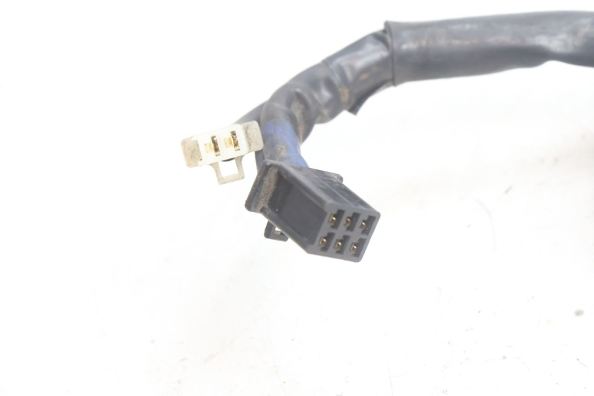 photo de LEFT HANDLEBAR SWITCH YAMAHA BW'S BWS 125 (2010 - 2013) - Fixing points details