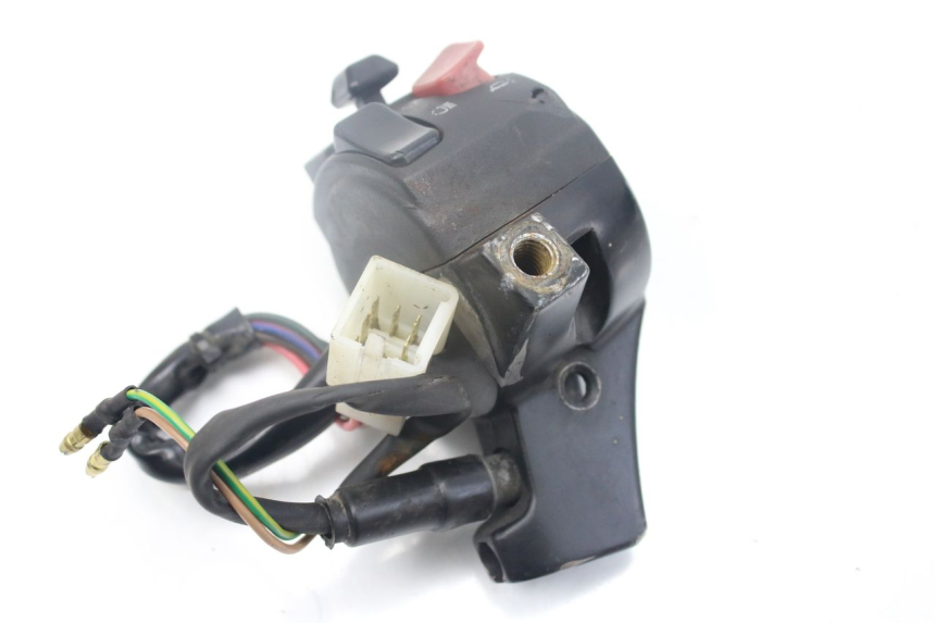 photo de LEFT HANDLEBAR SWITCH YAMAHA BW'S EASY 50 (2013 - 2016) - Surface and material condition
