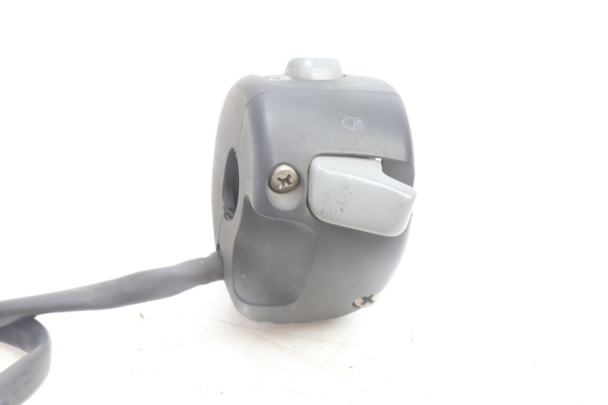 photo de LEFT HANDLEBAR SWITCH BMW C1 125 (2000 - 2003) - Technical close-up