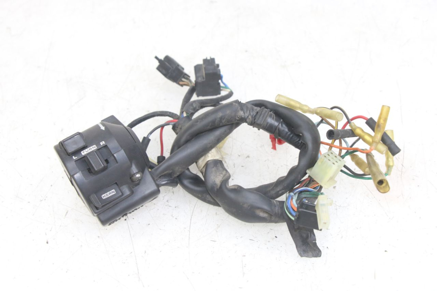 photo de LEFT HANDLEBAR SWITCH HONDA CA REBEL 125 (1995 - 2001) - Main view