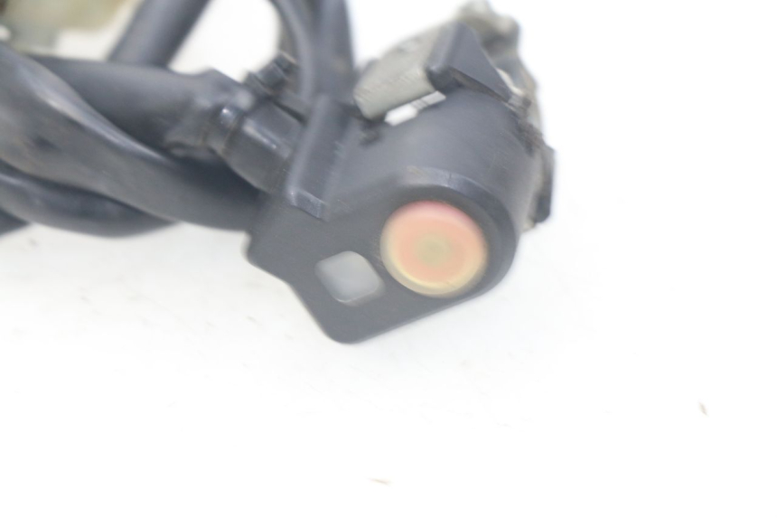 photo de LEFT HANDLEBAR SWITCH HONDA CRF 250 (2010 - 2013) - Component detail