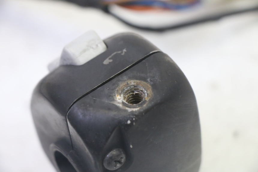 photo de LEFT HANDLEBAR SWITCH SYM CROX 4T 50 (2016 - 2023) - Product overview