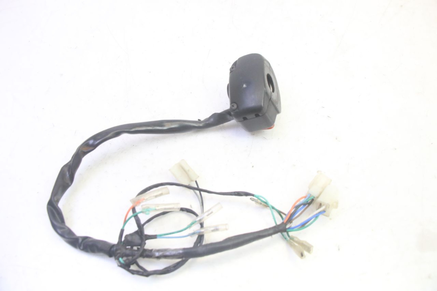 photo de LEFT HANDLEBAR SWITCH SYM CROX 4T 50 (2016 - 2023) - Alternative perspective