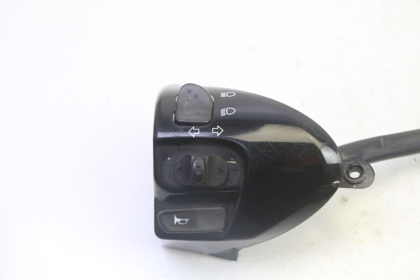 photo de LEFT HANDLEBAR SWITCH YAMAHA CYGNUS X INJECTION 125 (2007 - 2013) - Component detail