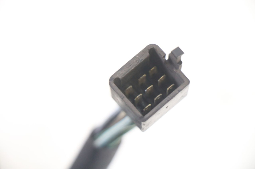 photo de LEFT HANDLEBAR SWITCH KYMCO DINK STREET 125 (2009 - 2014) - Surface and material condition