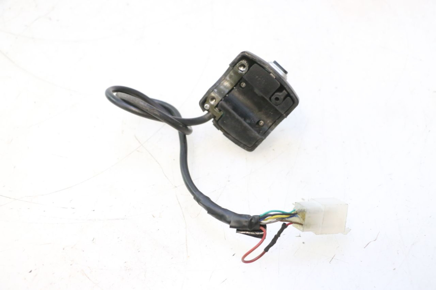 photo de LEFT SWITCH WAYSCRAL E-START 1 (2018 - 2022) - Zoom on usage condition