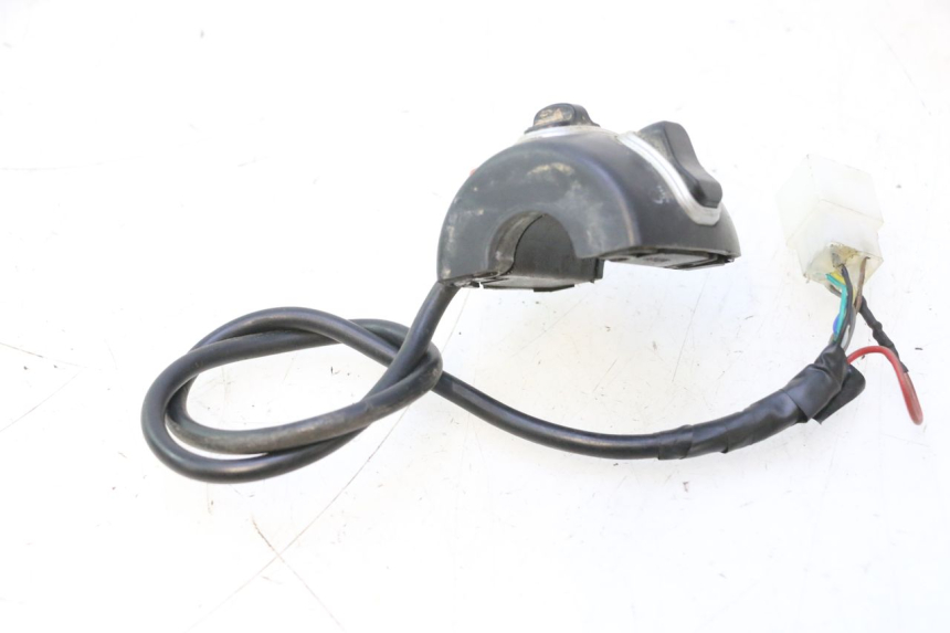 photo de LEFT SWITCH WAYSCRAL E-START 1 (2018 - 2022) - Surface and material condition