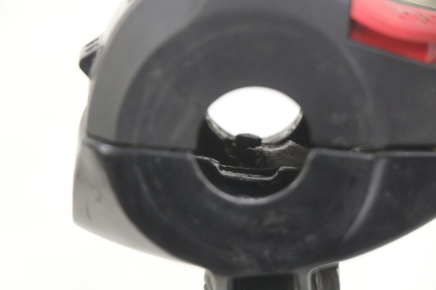 photo de LEFT HANDLEBAR SWITCH PEUGEOT E-VIVACITY 1 (2012 - 2018) - Component detail