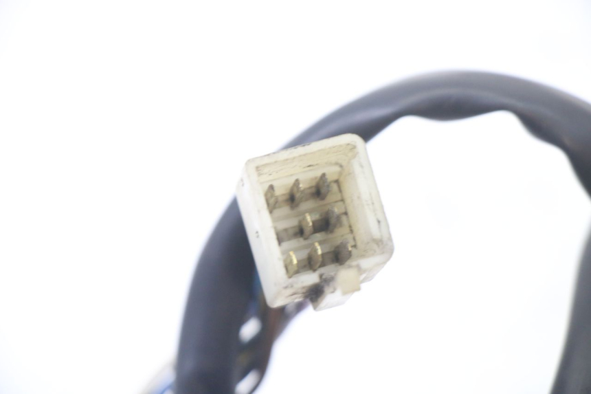 photo de LEFT HANDLEBAR SWITCH PEUGEOT ELYSTAR 50 (2002 - 2014) - Fixing points details