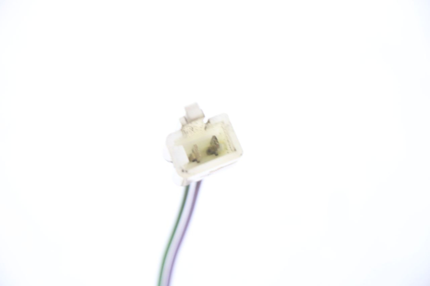 photo de LEFT HANDLEBAR SWITCH PEUGEOT ELYSTAR 50 (2002 - 2014) - Fixing points details