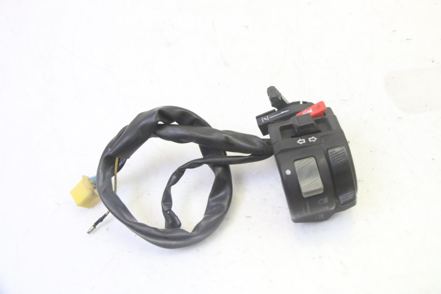 photo de LEFT SWITCH STAHO FH 50 (2018 - 2019) - Alternative perspective