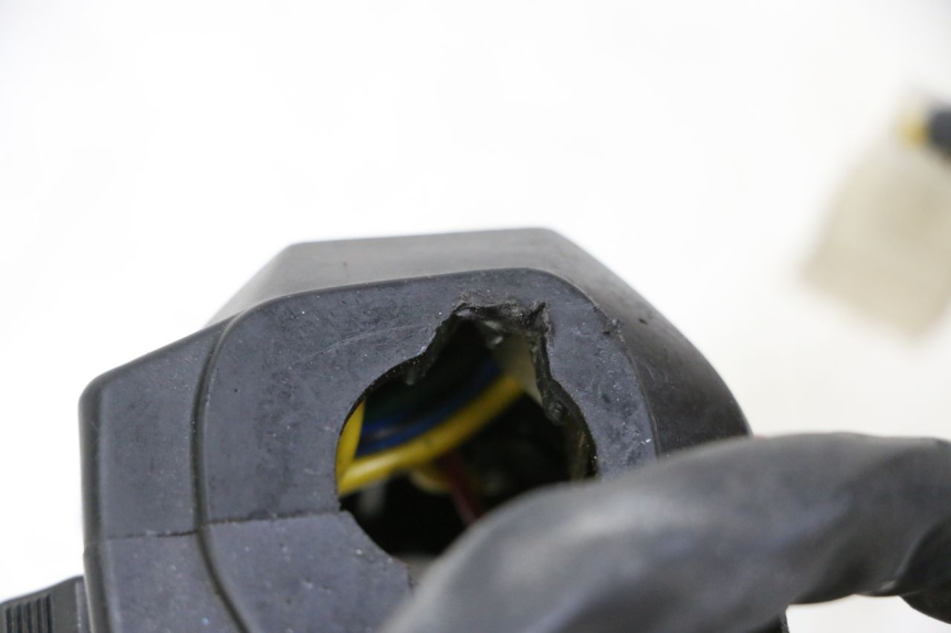 photo de LEFT SWITCH YAMAHA FJ 36Y 1100 (1984 - 1985) - Technical close-up