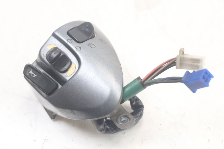 photo de LEFT HANDLEBAR SWITCH MBK FLAME X 125 (2004 - 2007) - Component detail