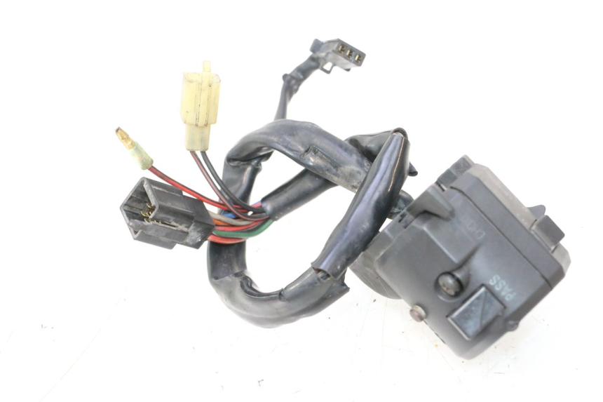 photo de LEFT SWITCH KAWASAKI GPX F ZX750F 750 (1986 - 1990) - Fixing points details
