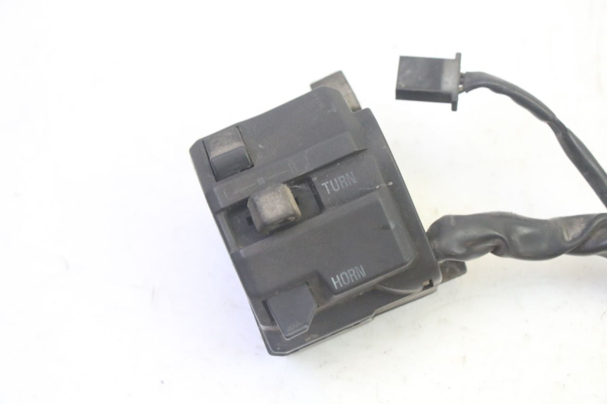 photo de LEFT SWITCH KAWASAKI GPX R WARBIRD 600 (1988 - 1993) - Component detail