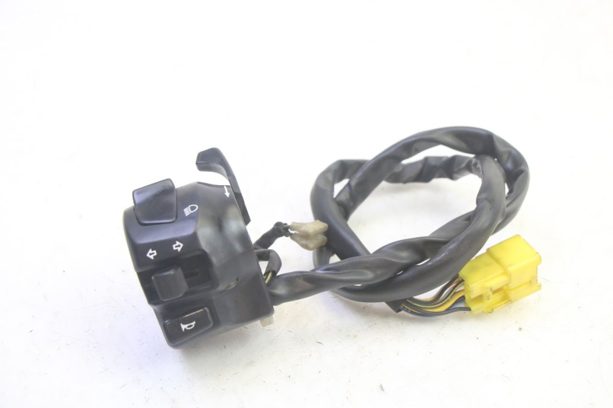 photo de LEFT SWITCH SUZUKI GSF N BANDIT 600 (1996 - 1999) - Main view
