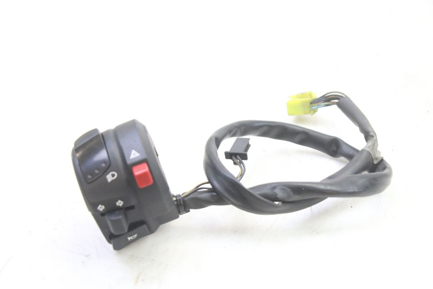 photo de LEFT SWITCH SUZUKI GSR 750 (2011 - 2017) - Main view